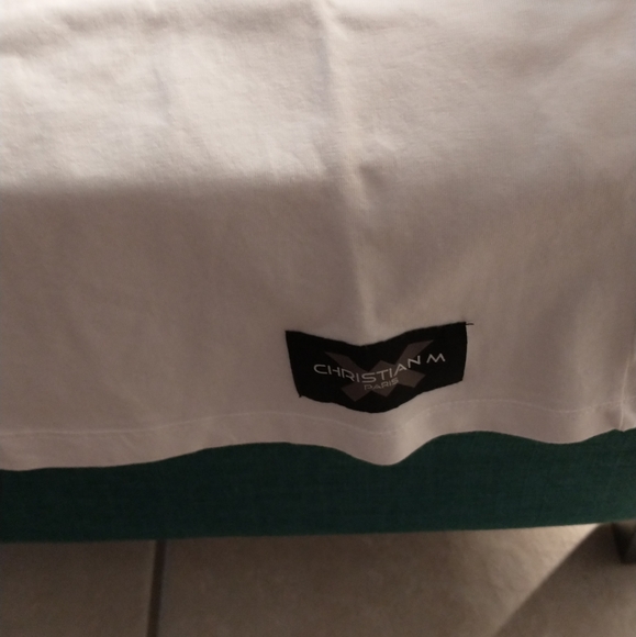 BRAND NEW Christian M Paris T shirt size M - Picture 2 of 4